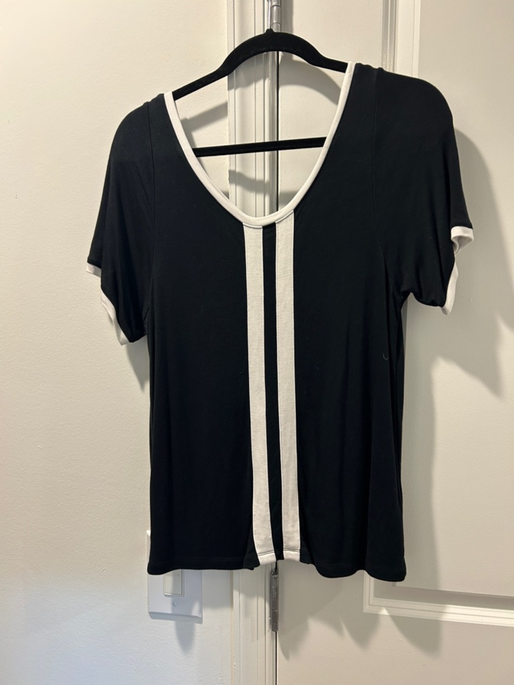 Maeve Black Tee with White Trim and Vertical Center Stripes
